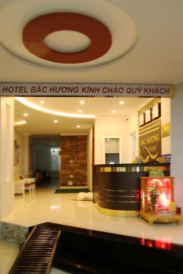 Bac Huong Hotel Tỉnh Kontum Екстериор снимка