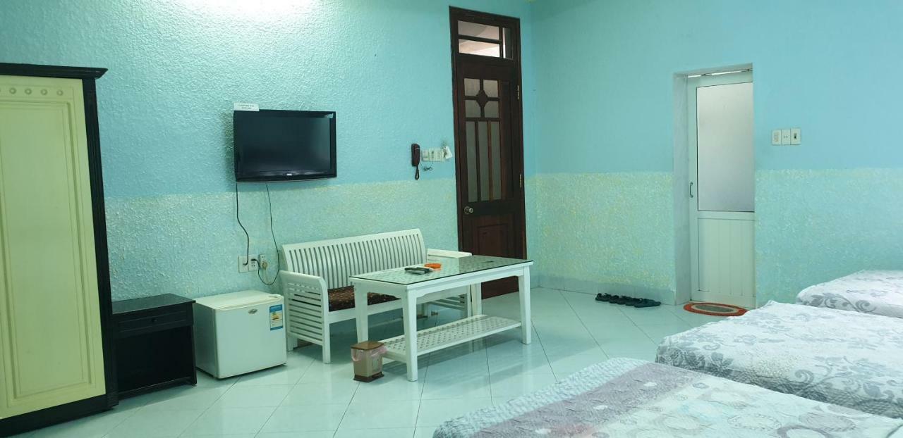 Bac Huong Hotel Tỉnh Kontum Екстериор снимка